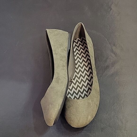 BRAND NEW BALLET FLAT ROUND TOE WOMEN"S SHOE - Picture 11 of 12